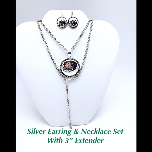 Silver Beaded Hammered Disc Earring Necklace Set - Picture 3 of 8